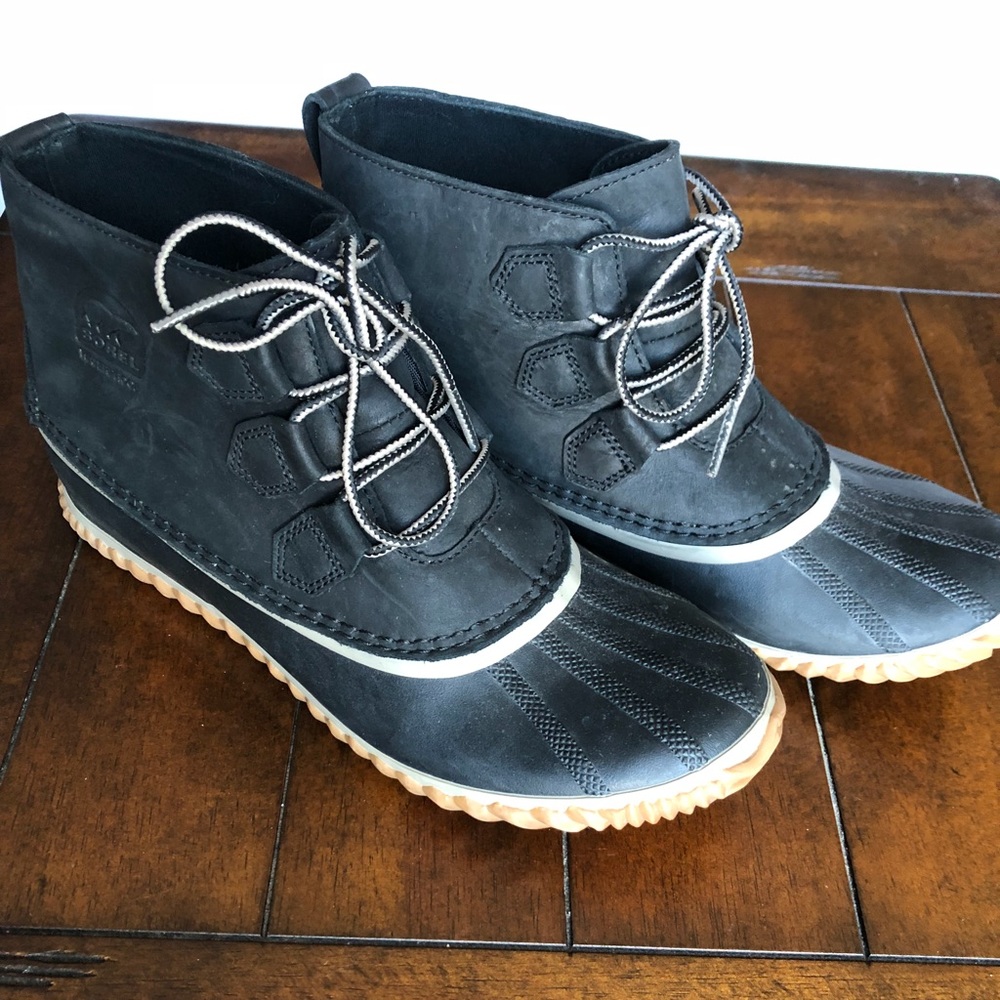 Sorel out and about boot